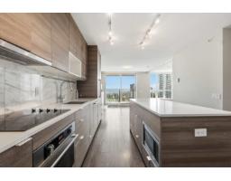 3301 13398 104 Avenue, Surrey, BC V3T1V6 Photo 11