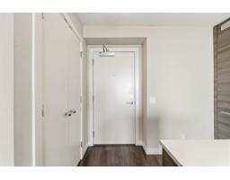3301 13398 104 Avenue, Surrey, BC V3T1V6 Photo 6