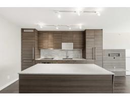 3301 13398 104 Avenue, Surrey, BC V3T1V6 Photo 8