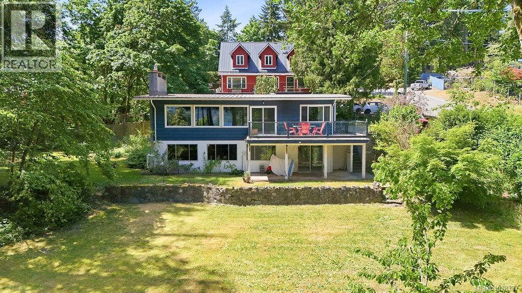 1068 Manley St, Duncan