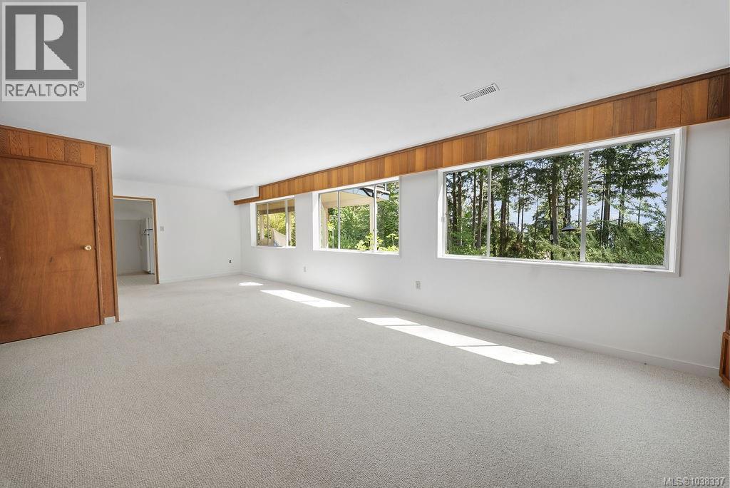 1068 Manley St, Duncan