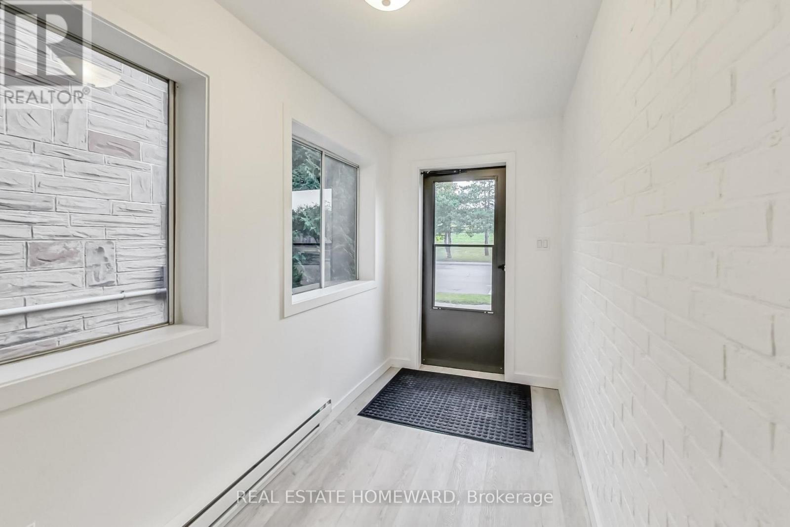 91 WATER STREET S - 13