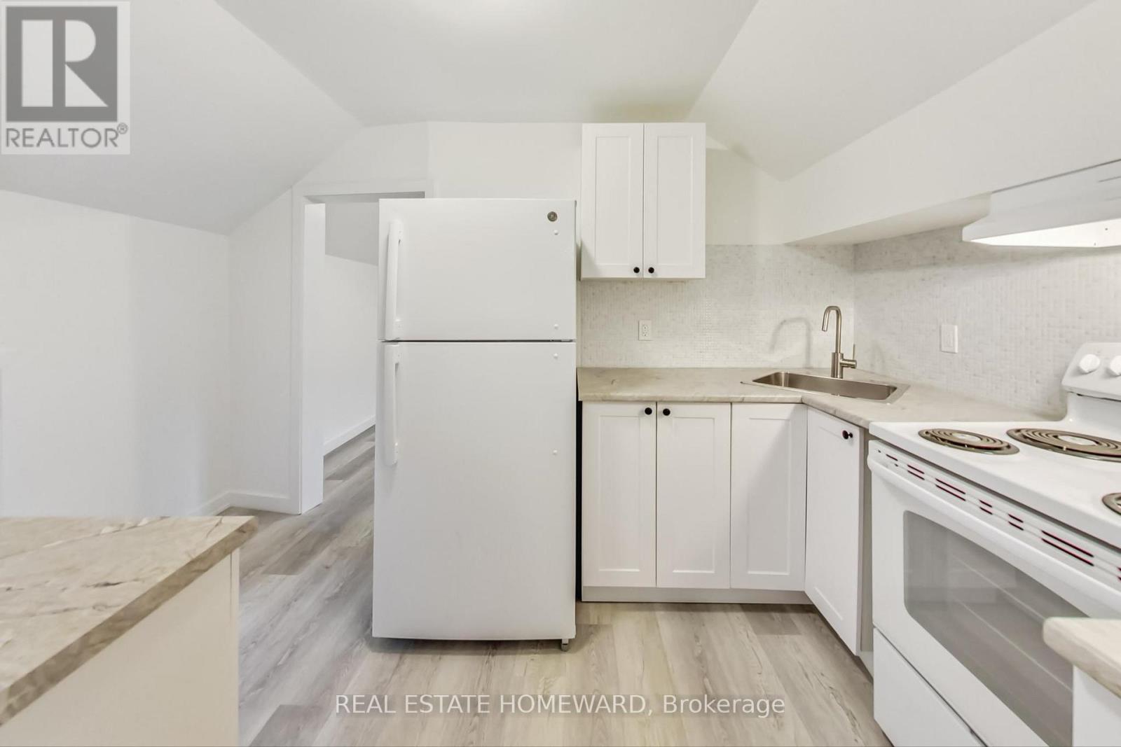 91 WATER STREET S - 16