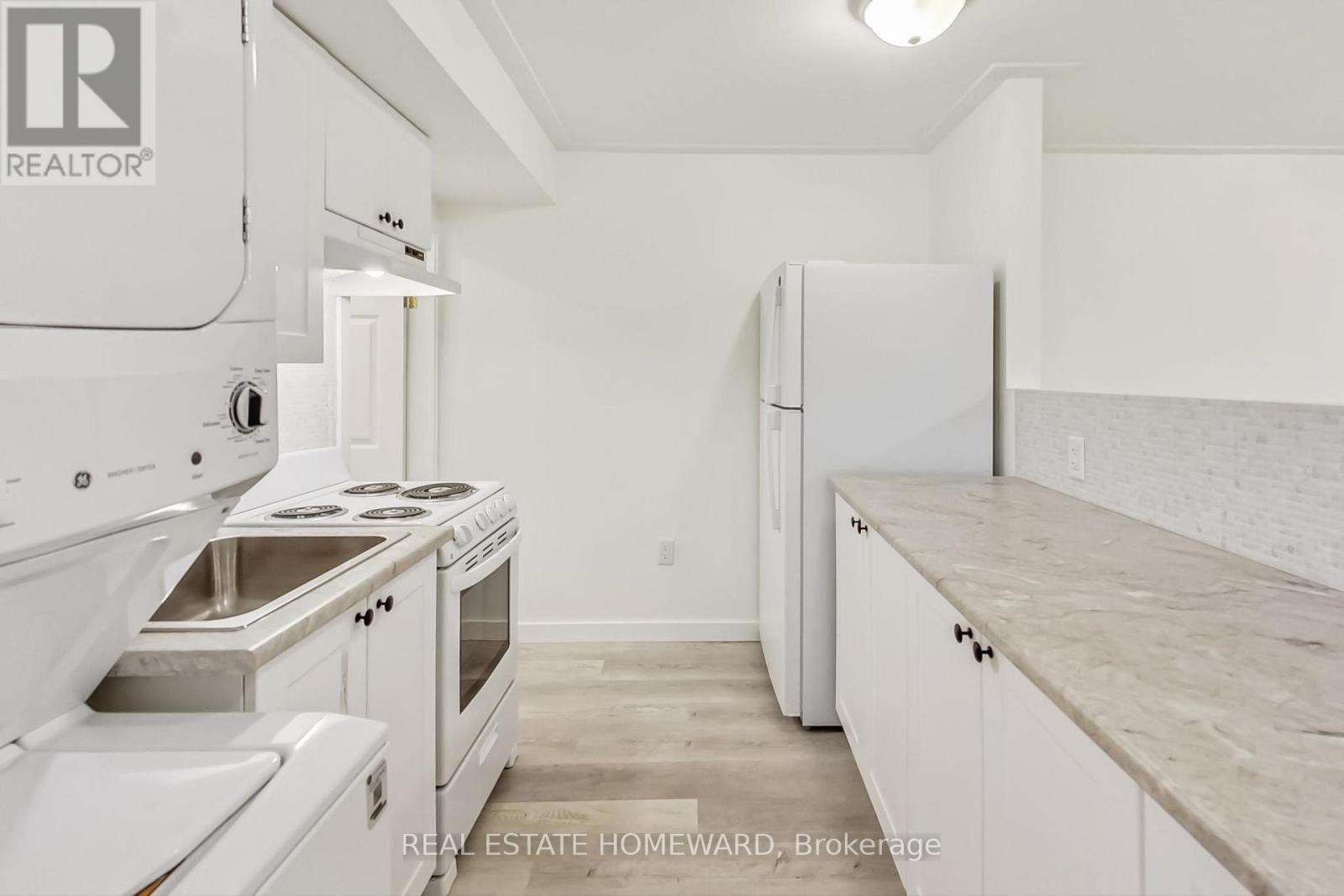 91 WATER STREET S - 22