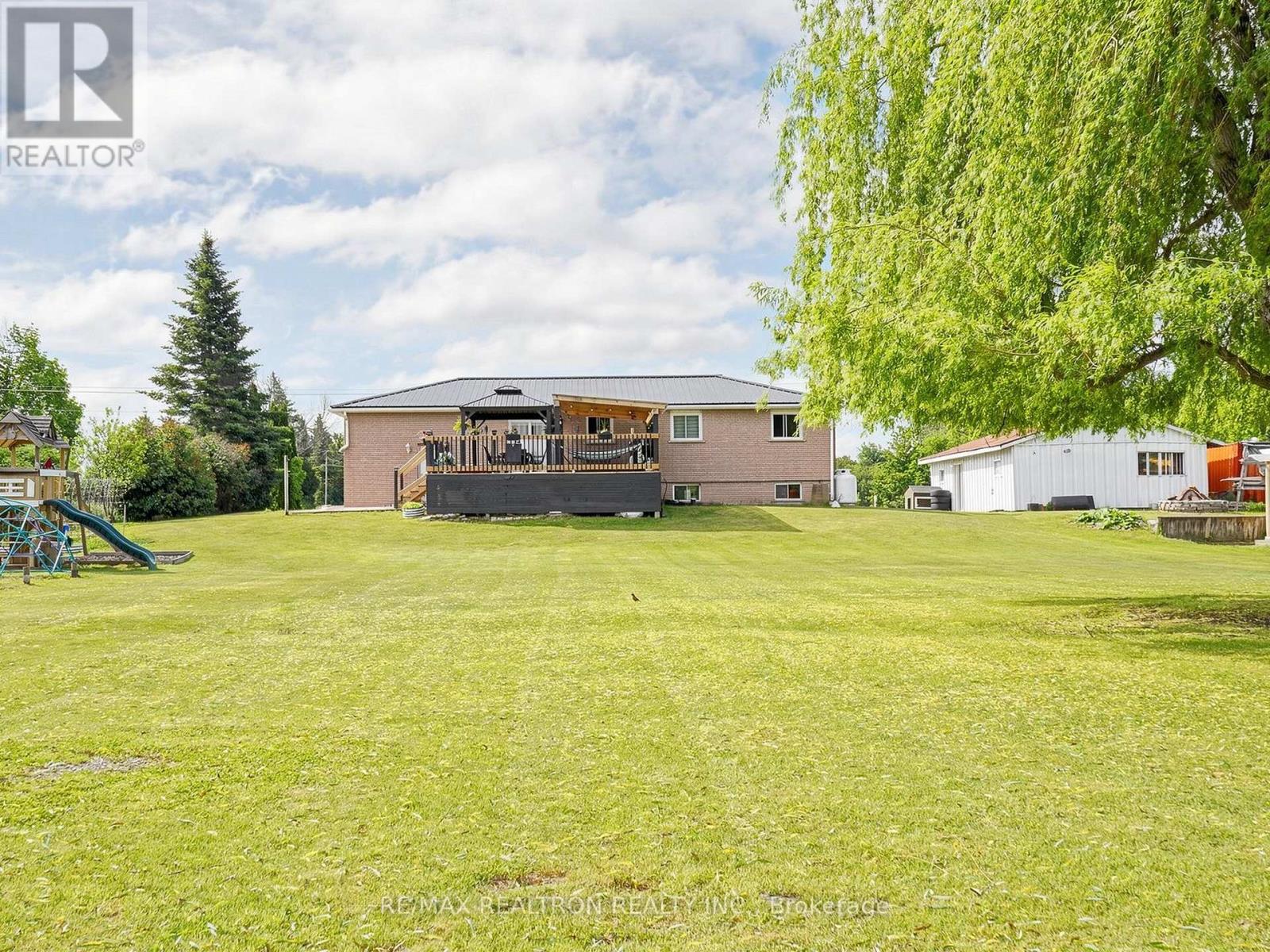 757 KINGS WHARF ROAD - 31
