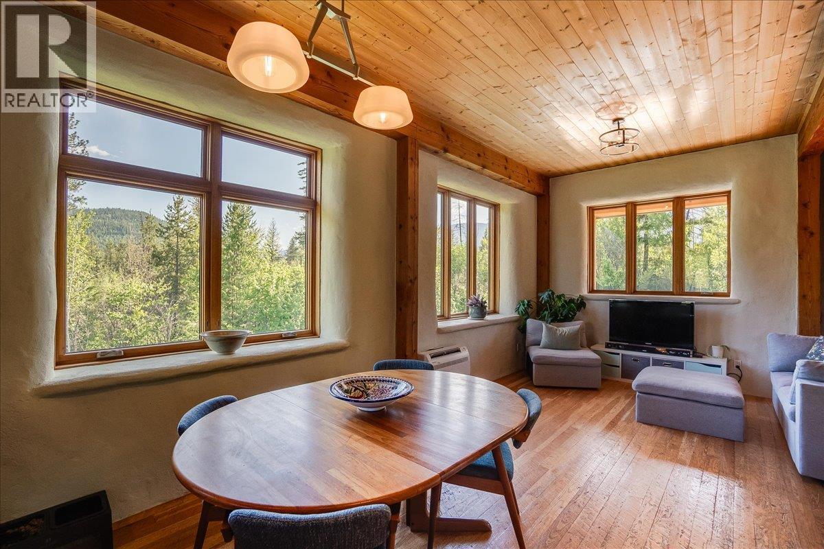 150 Suncrest Road - 11