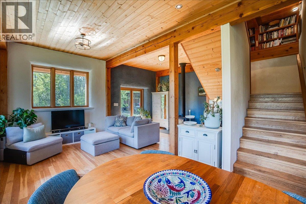150 Suncrest Road - 12