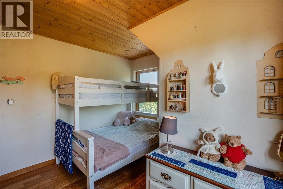 150 Suncrest Road - 27