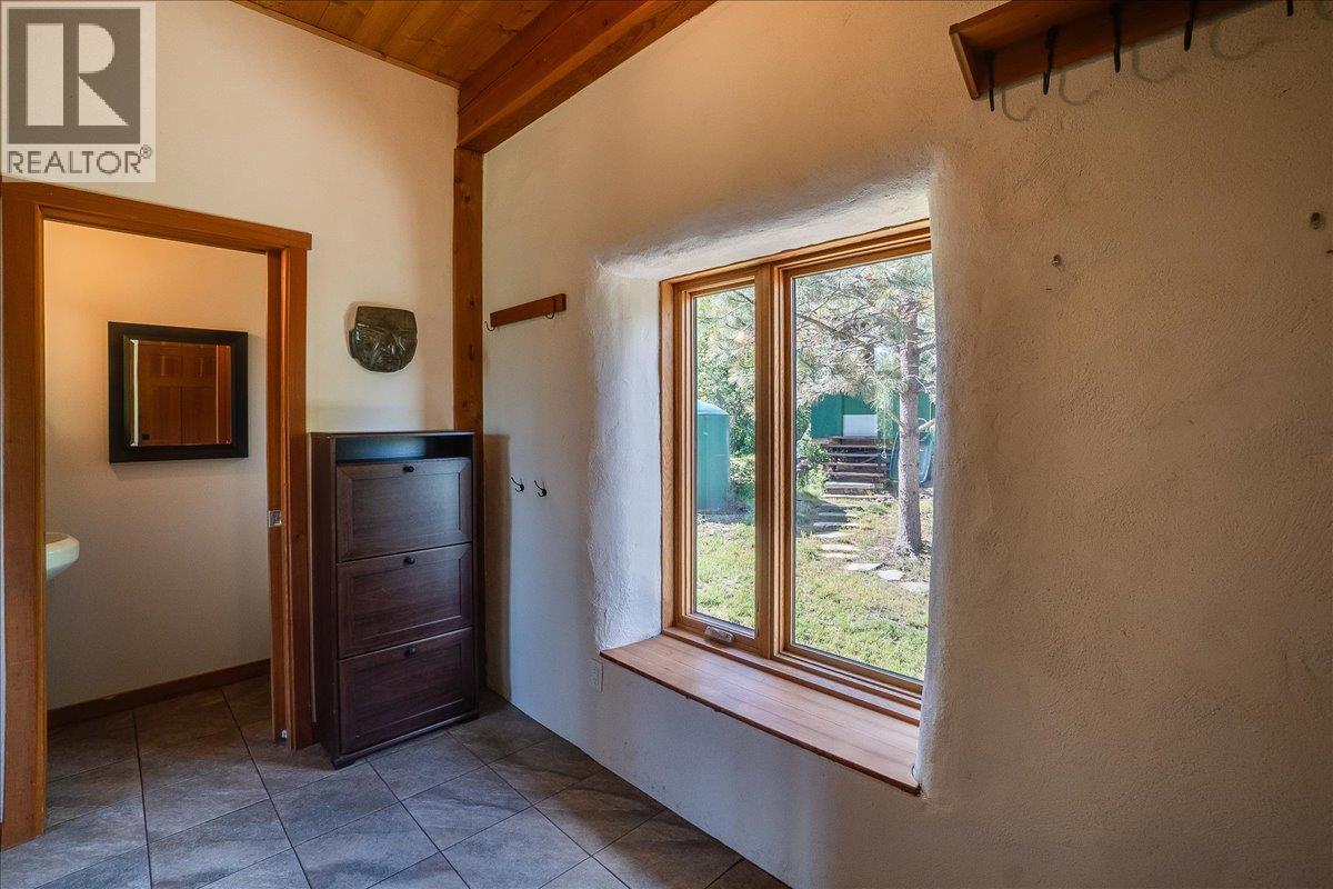 150 Suncrest Road - 4