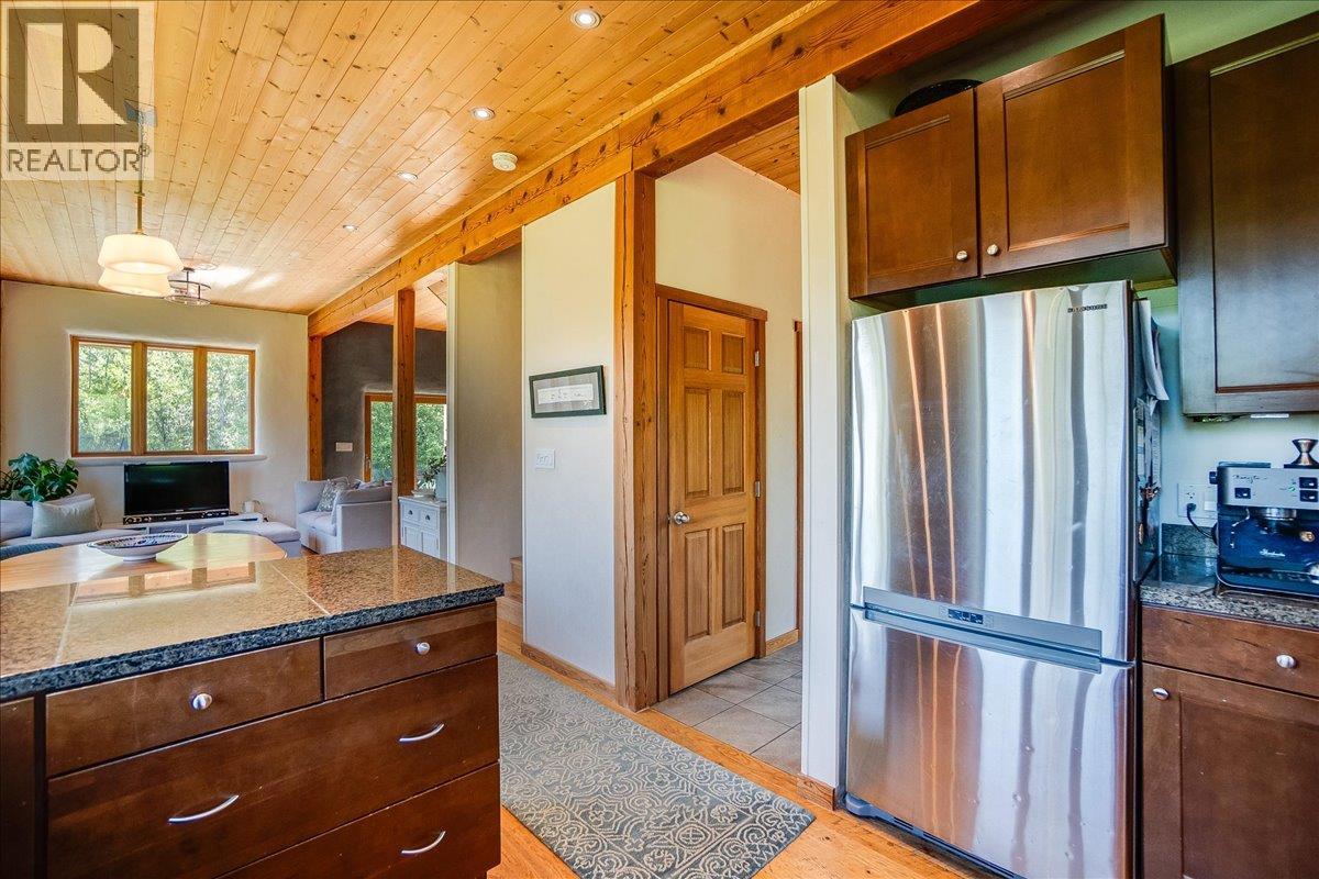 150 Suncrest Road - 8