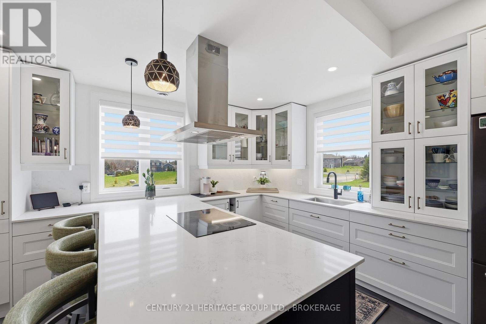 1033 KONA CRESCENT - 17