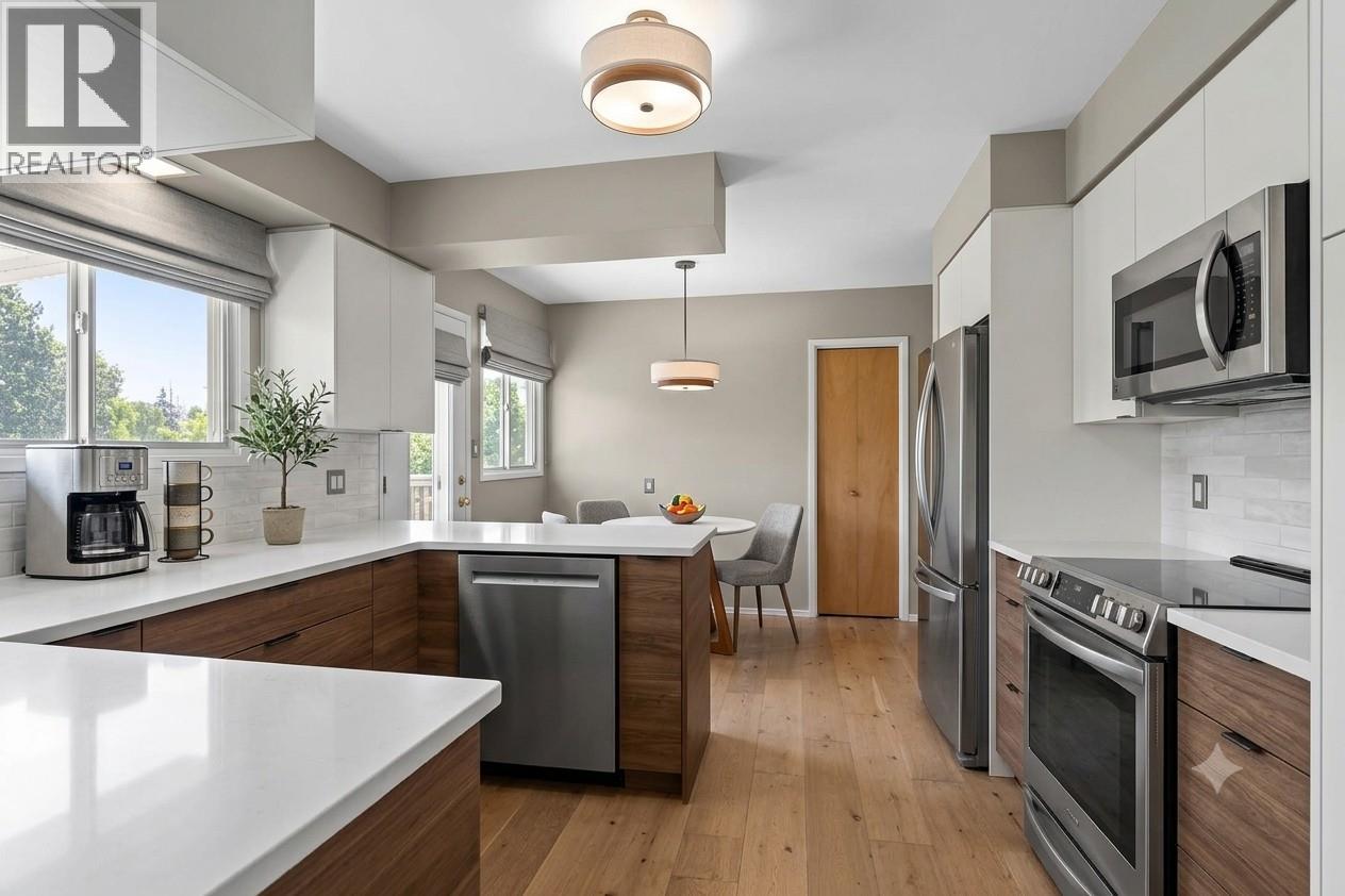 847 Hysop Road - 20