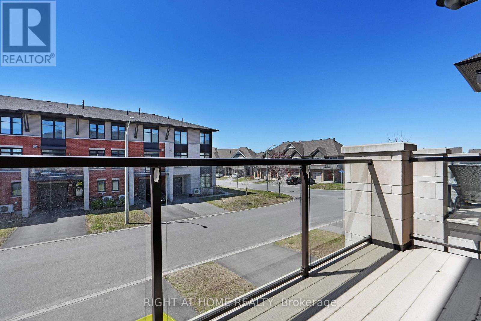 554 LABRADOR CRESCENT - 15