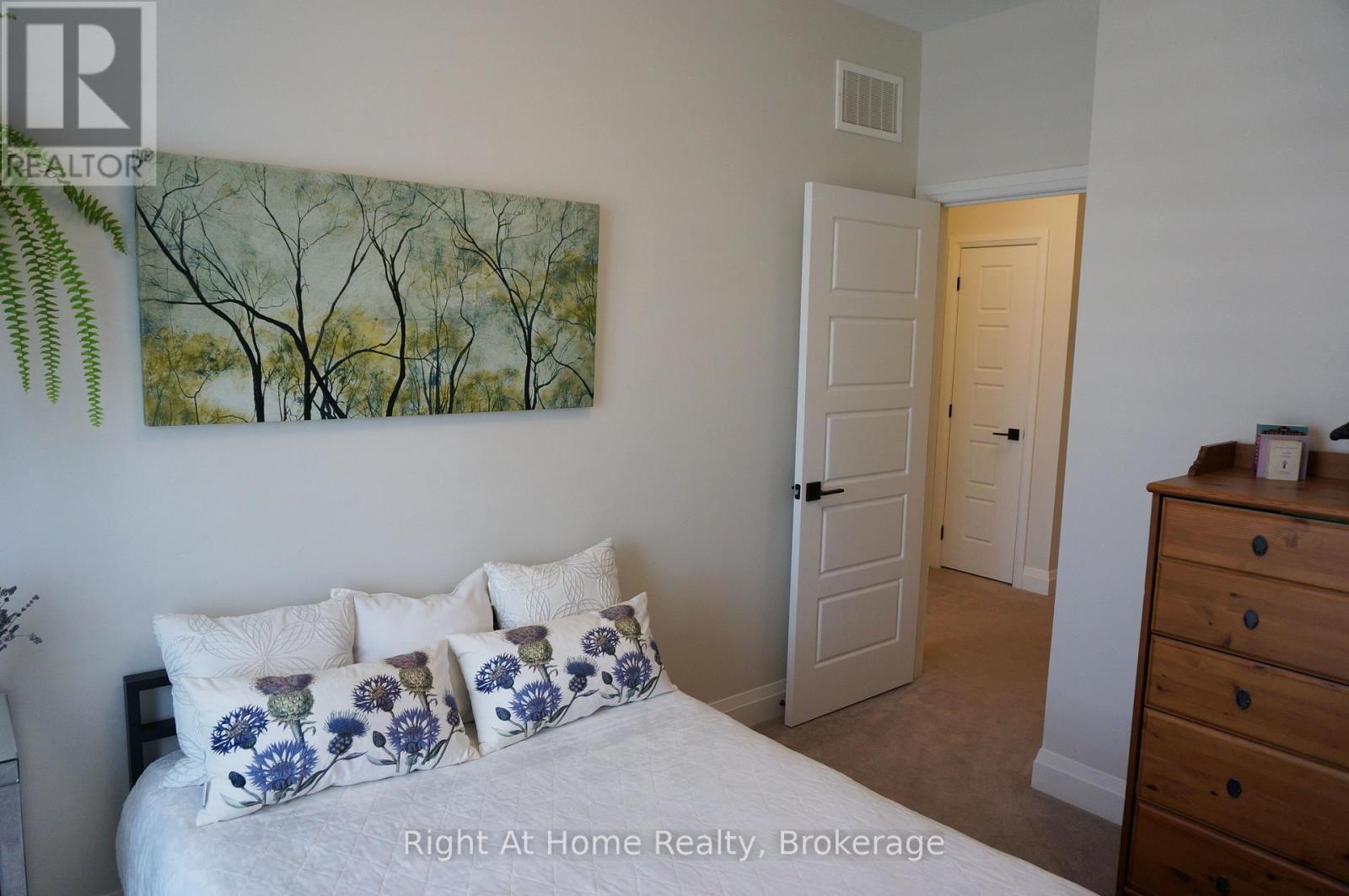 23 RALPH DALTON BOULEVARD - 24