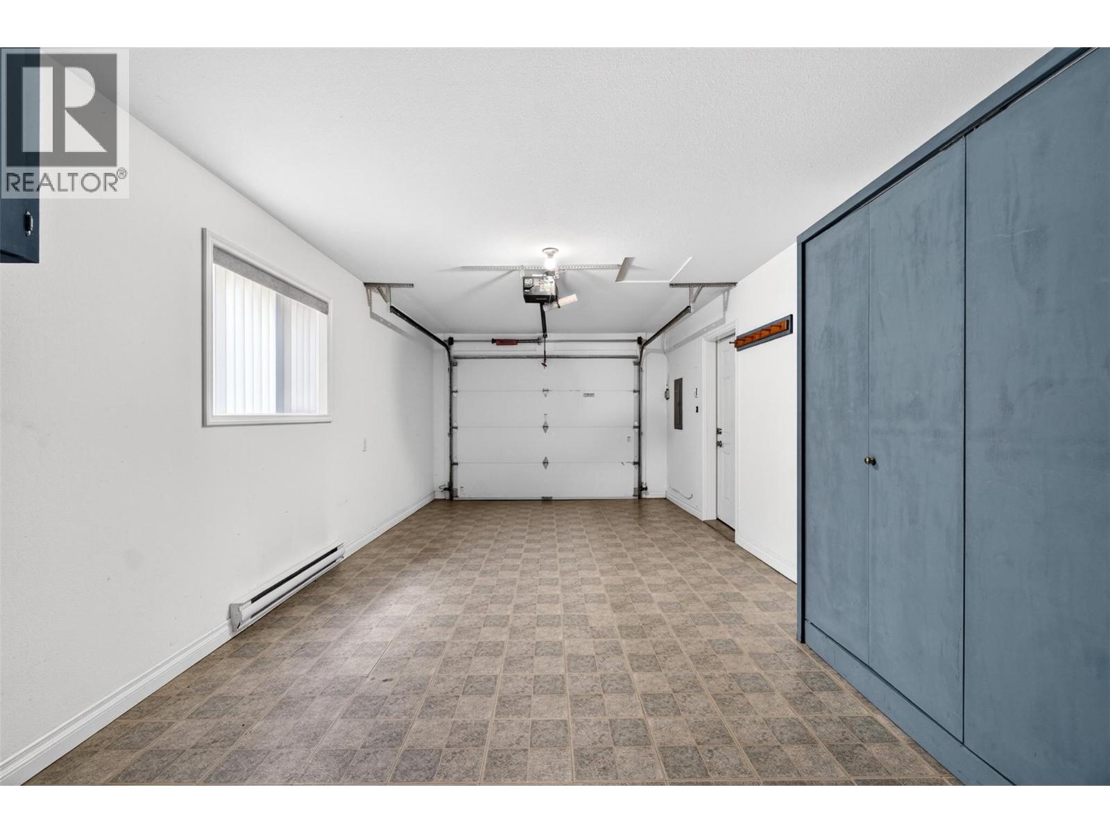 1231 10 Street SW Unit# 5, Salmon Arm