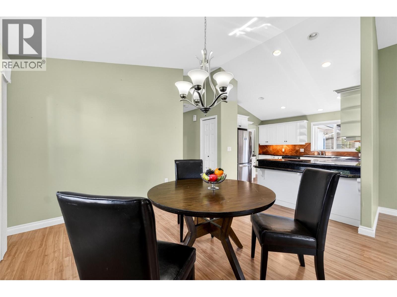 1231 10 Street SW Unit# 5, Salmon Arm