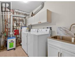 29 5221 Oakmount Crescent, Burnaby, BC V5H4R4 Photo 28