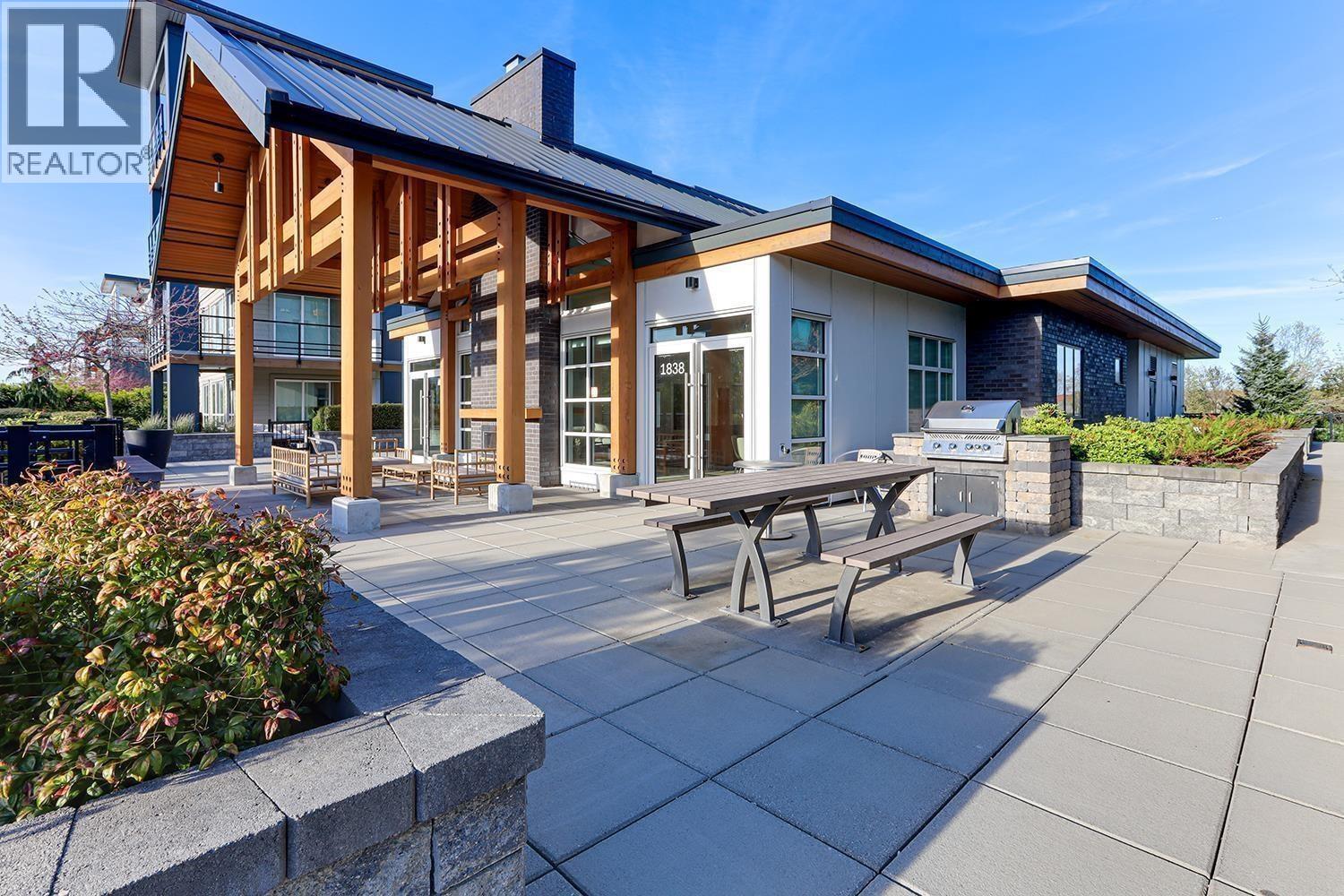 306 1792 STARLING DRIVE, Tsawwassen