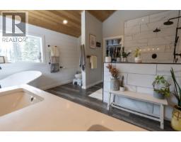 13891 Sweet Road, Vanderhoof, BC V0J3A1 Photo 28