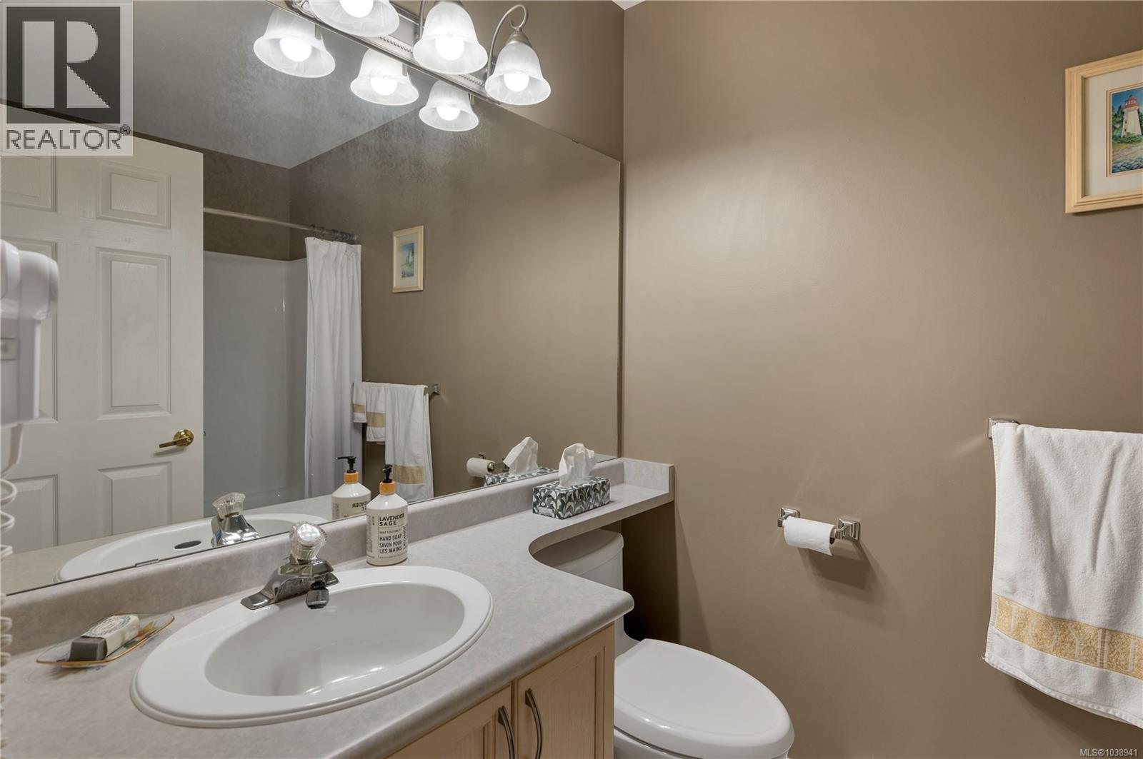 #35 2055 Galerno Rd - 27