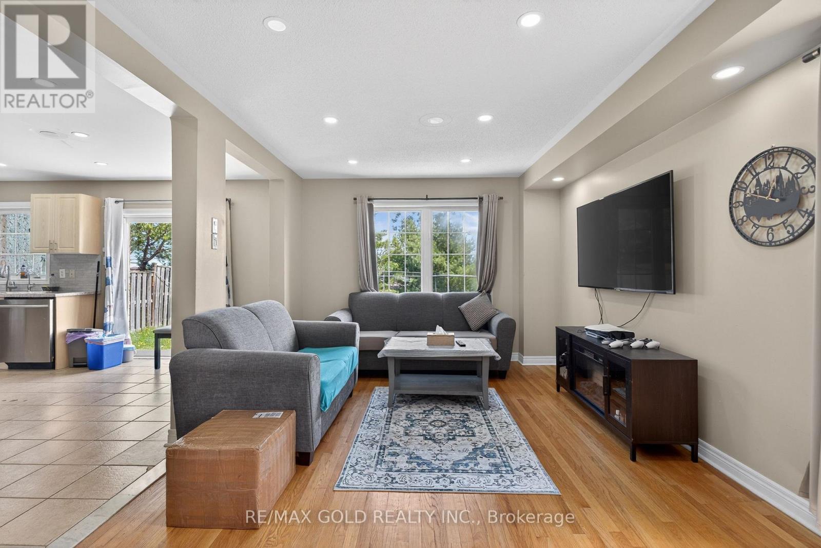 91 SEWELLS LANE - 12
