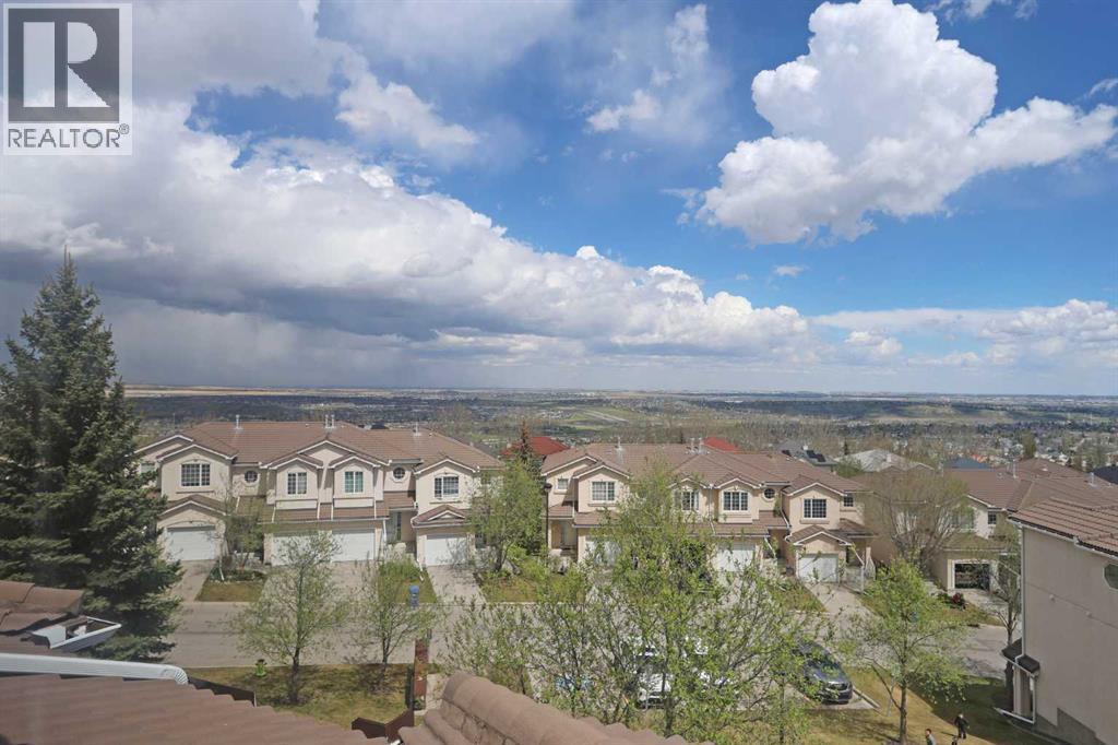 78 Hamptons Link NW - 4
