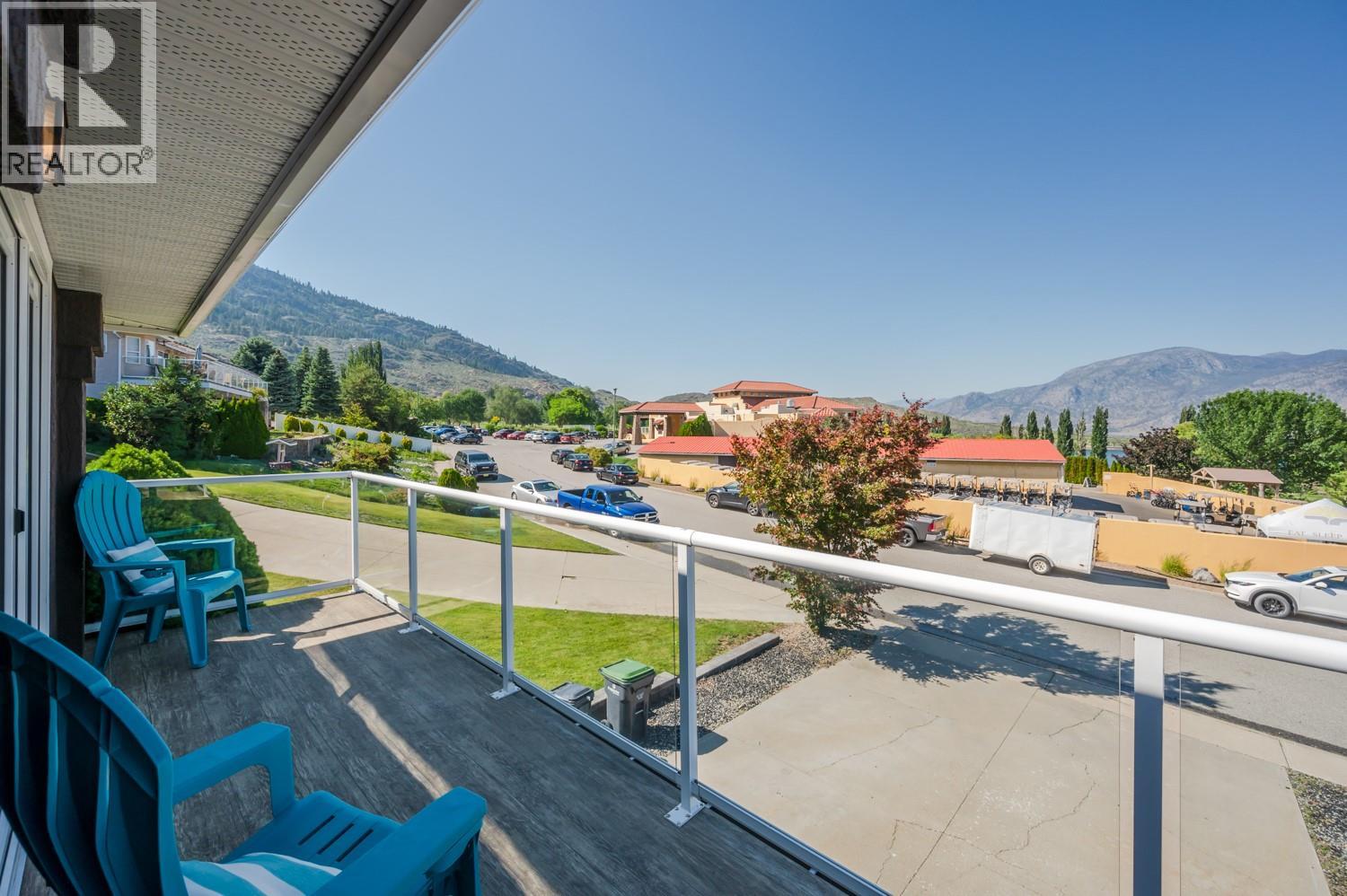 12104 GOLF COURSE Drive, Osoyoos