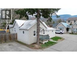 231 Finlayson Street, Sicamous, BC V0E2V1 Photo 7