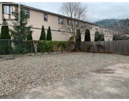 231 Finlayson Street, Sicamous, BC V0E2V1 Photo 33