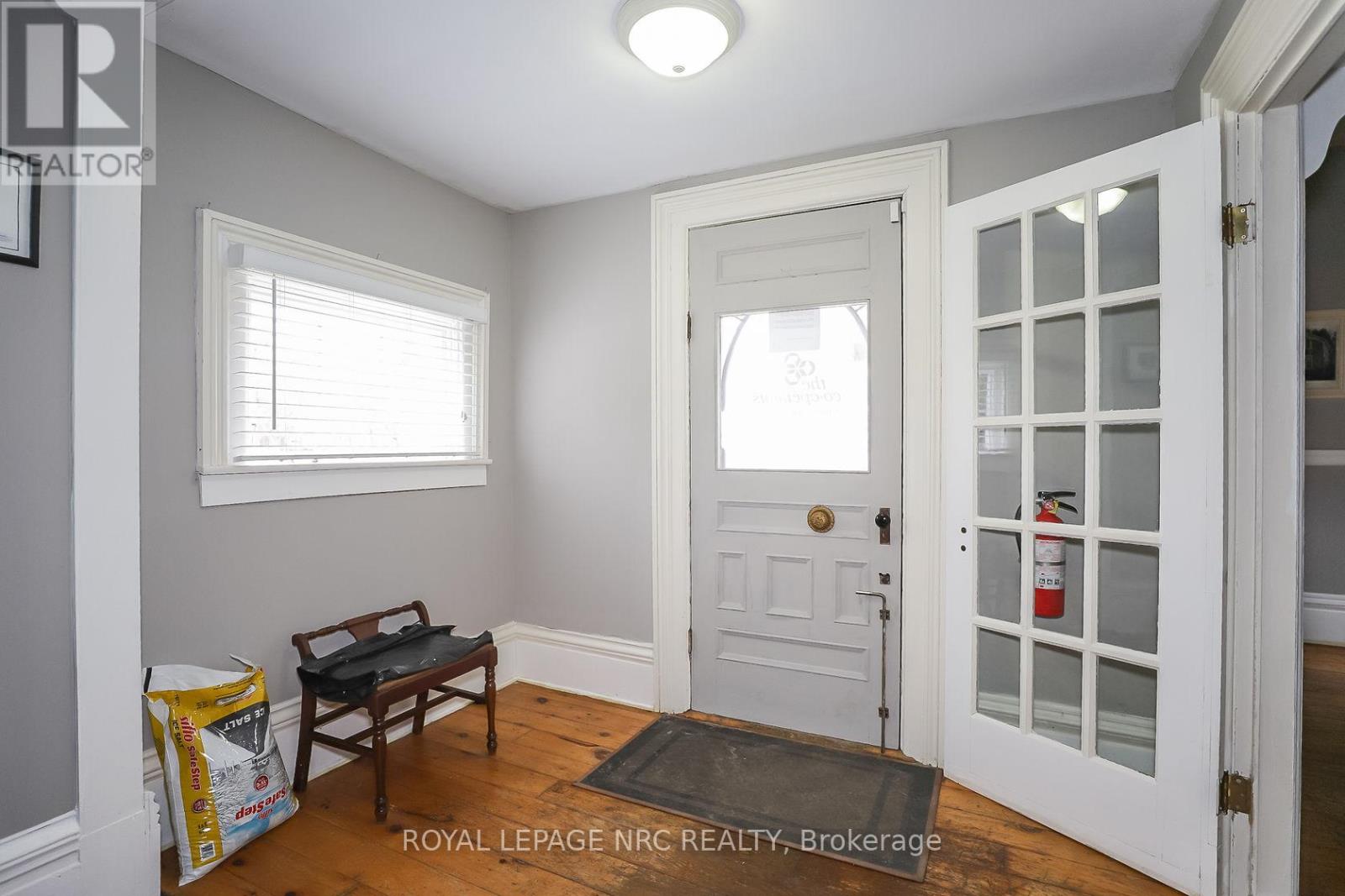 264 RIDGE ROAD N