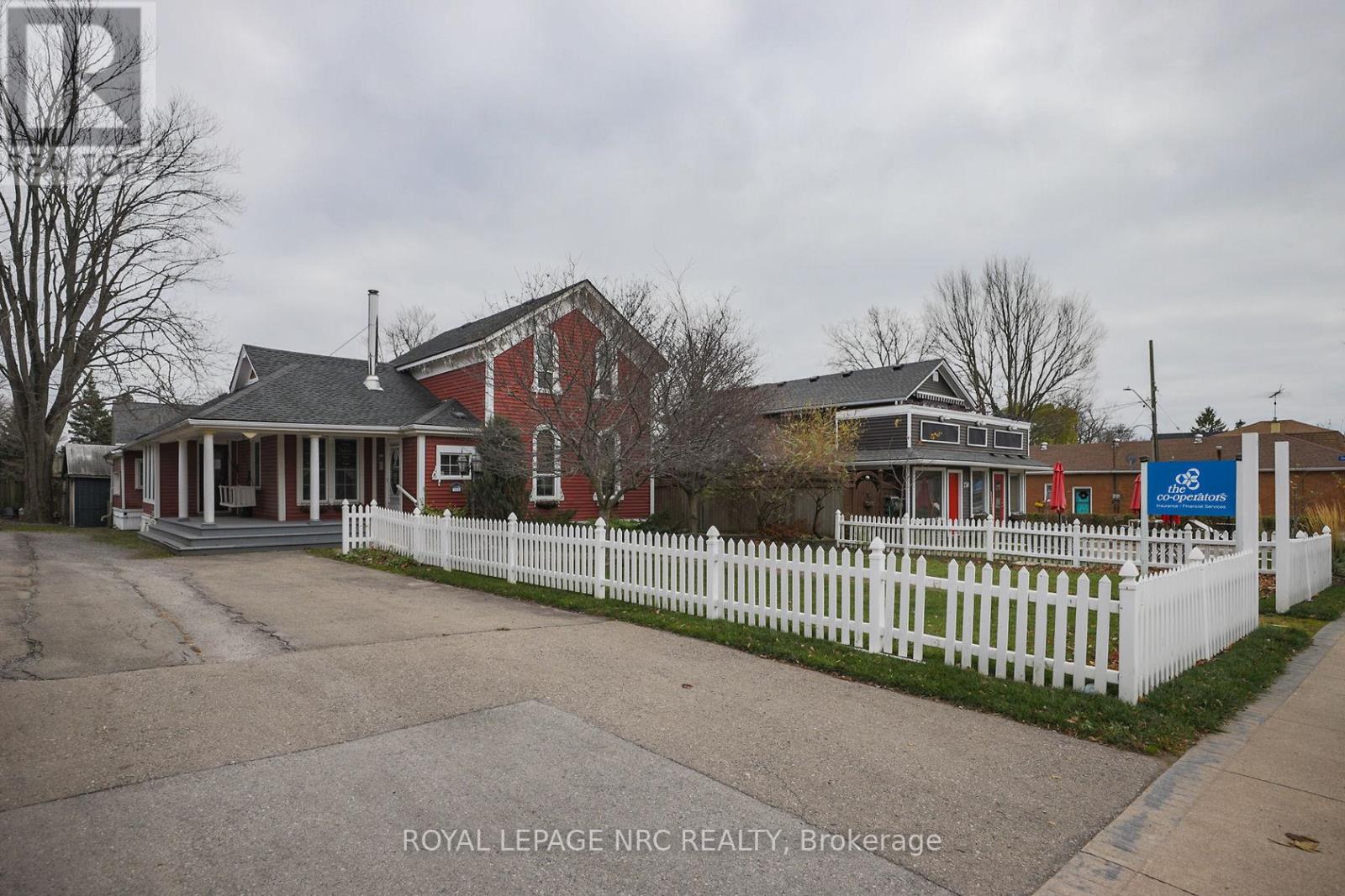 264 RIDGE ROAD N