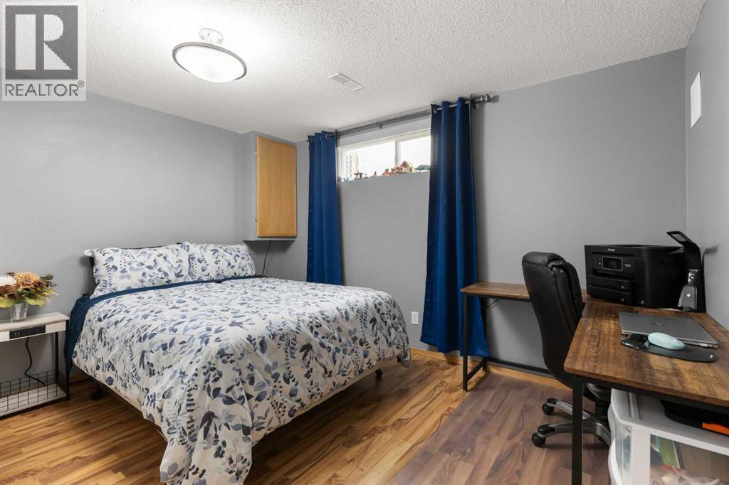 453 Stark Way SE - 31