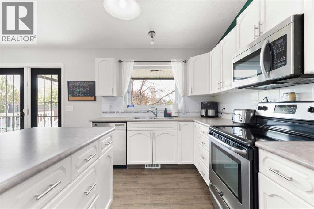 453 Stark Way SE - 17