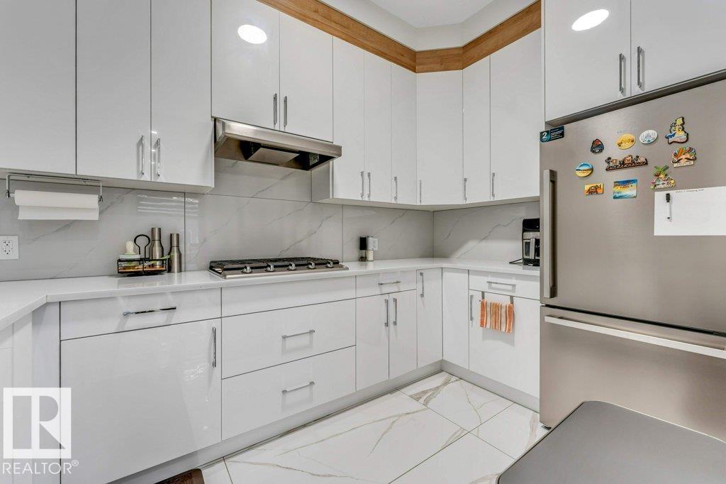 1760 18 ST NW - 7