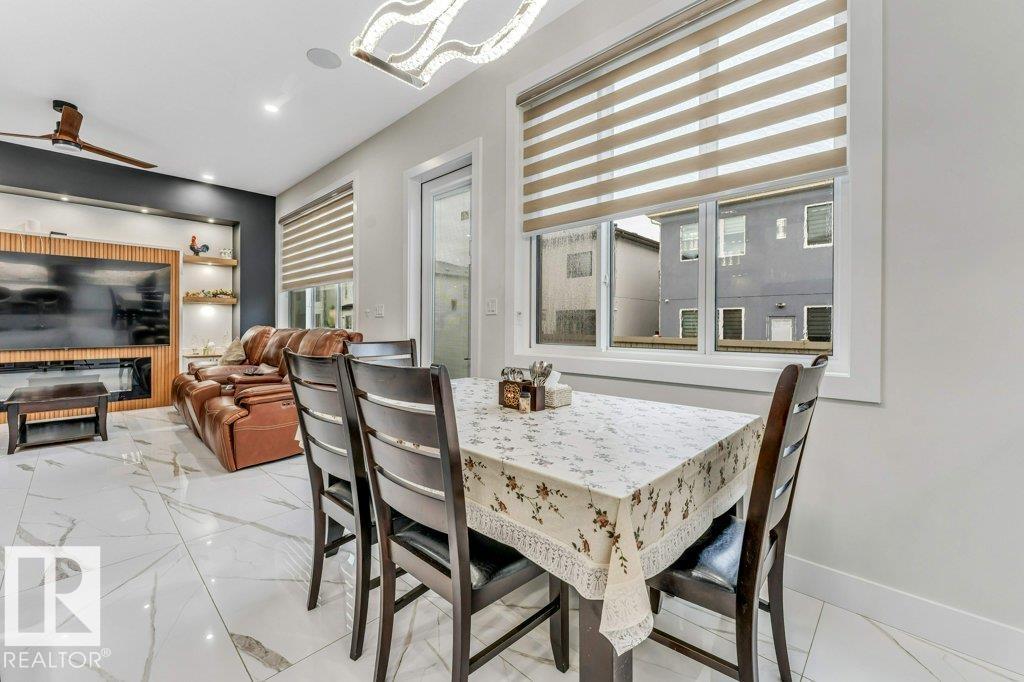 1760 18 ST NW - 10