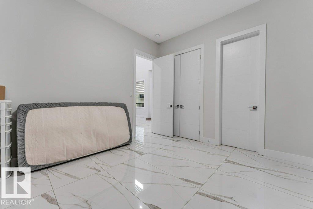 1760 18 ST NW - 21
