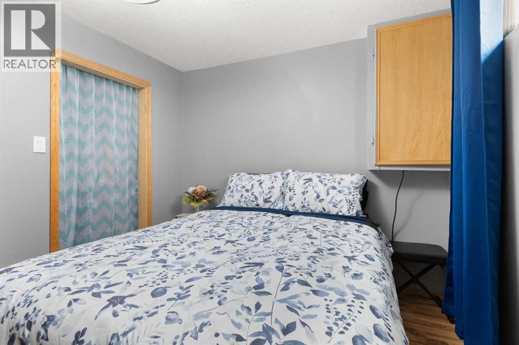 453 Stark Way SE - 32