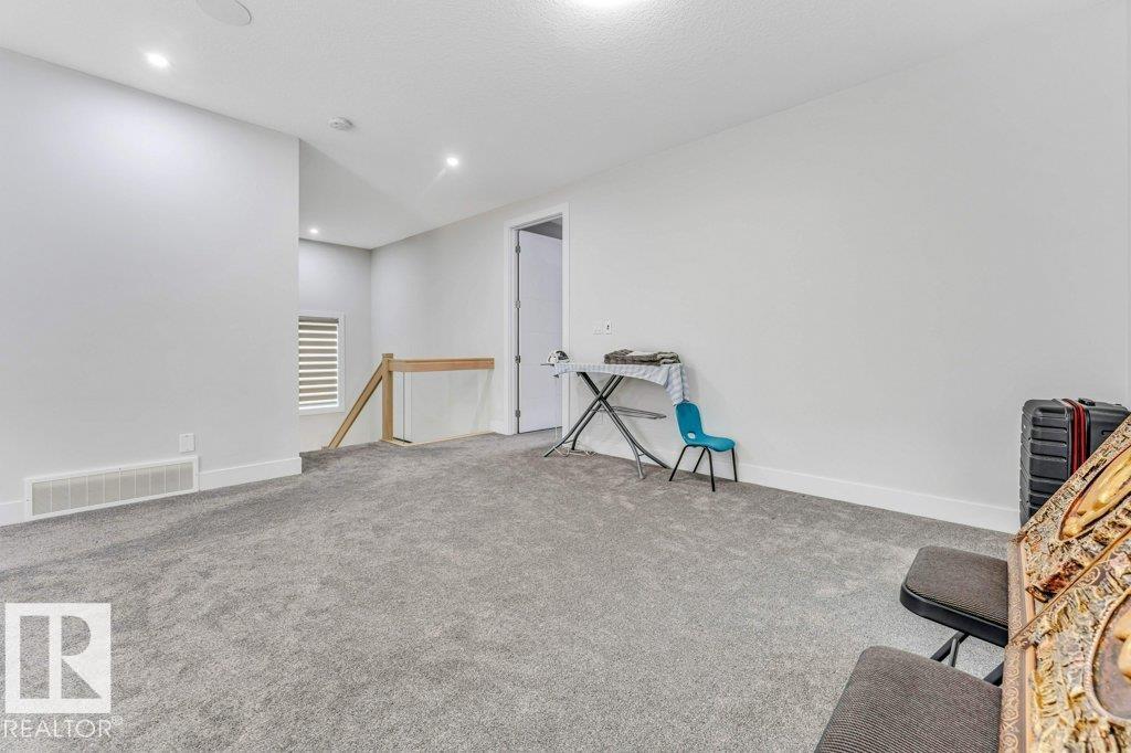 1760 18 ST NW - 26