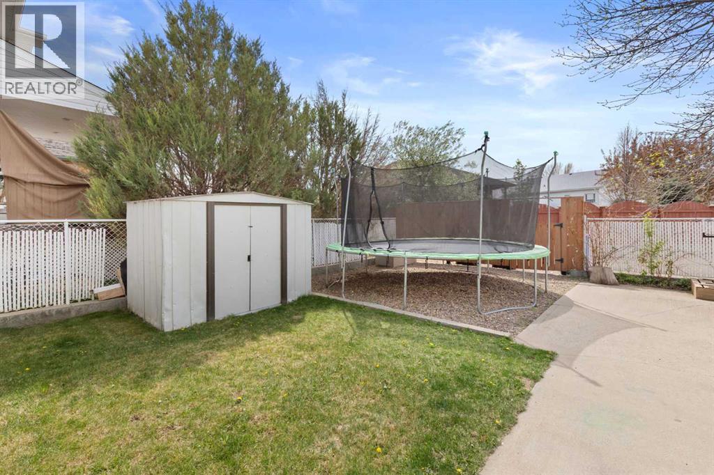 453 Stark Way SE - 39