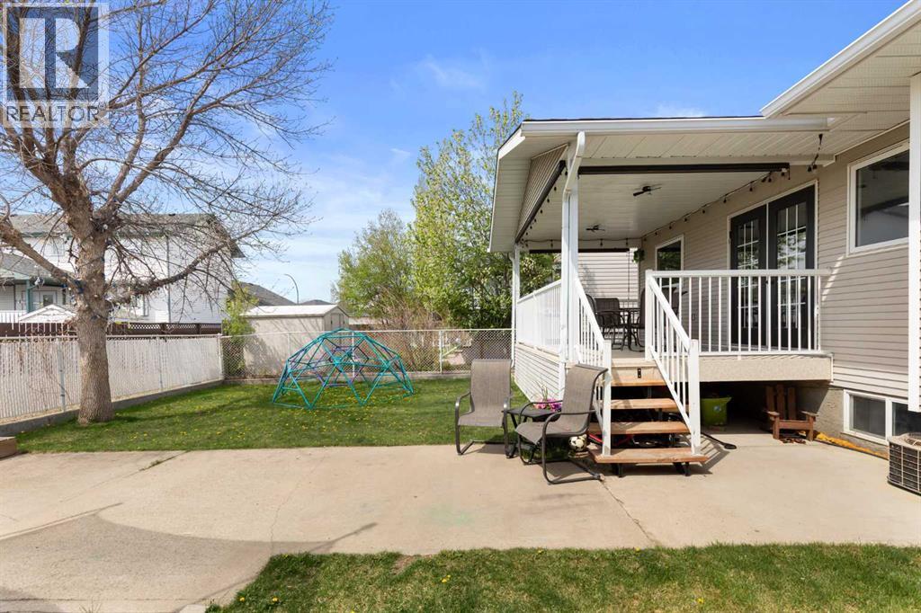 453 Stark Way SE - 40