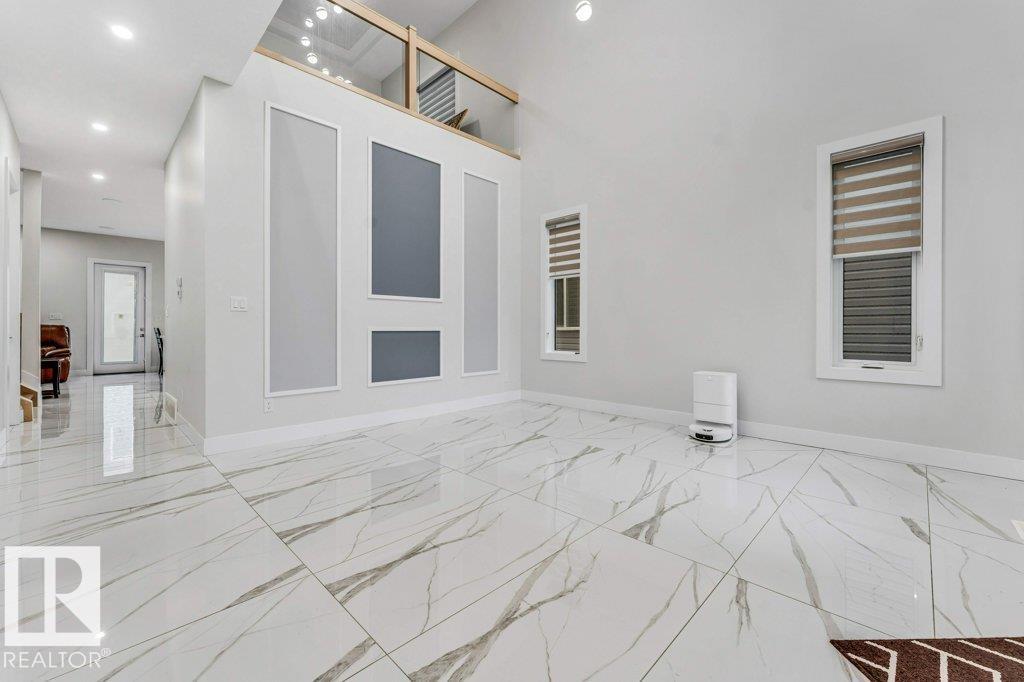 1760 18 ST NW - 17