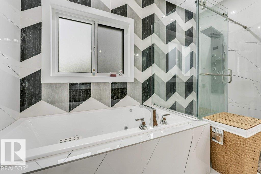 1760 18 ST NW - 32