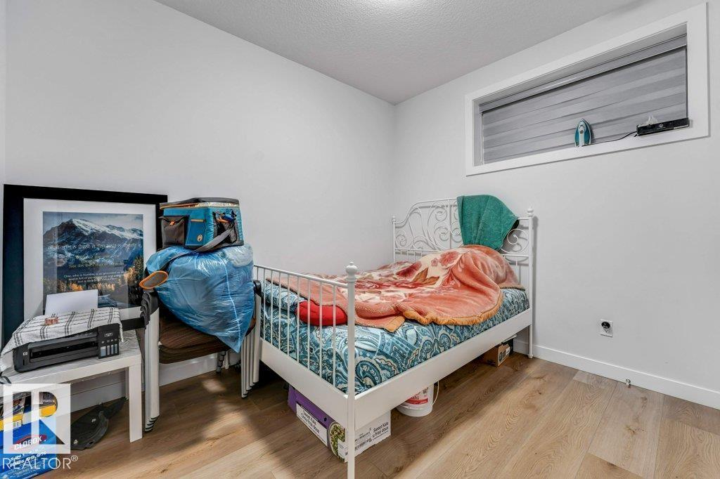 1760 18 ST NW - 53