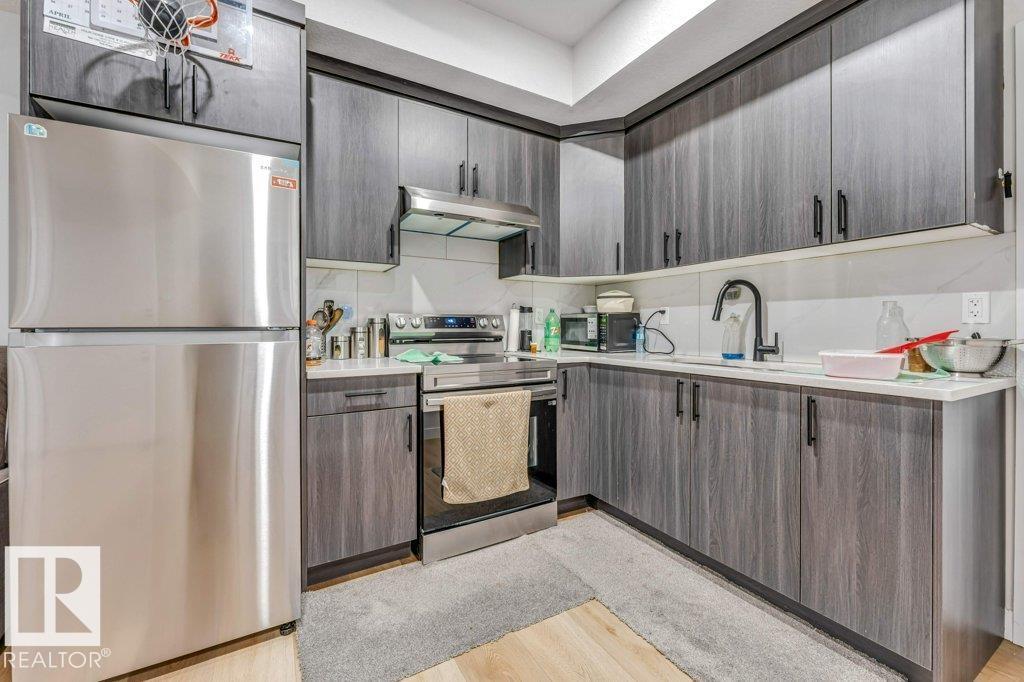 1760 18 ST NW - 48