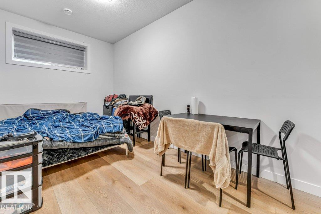 1760 18 ST NW - 52