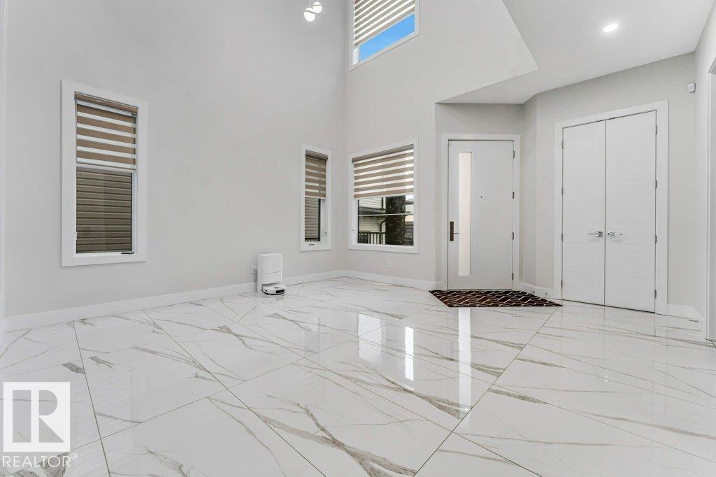 1760 18 ST NW - 64
