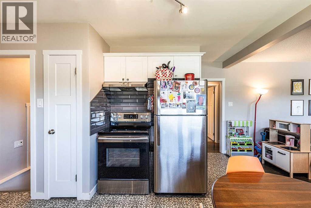 538 6 Street SW - 14