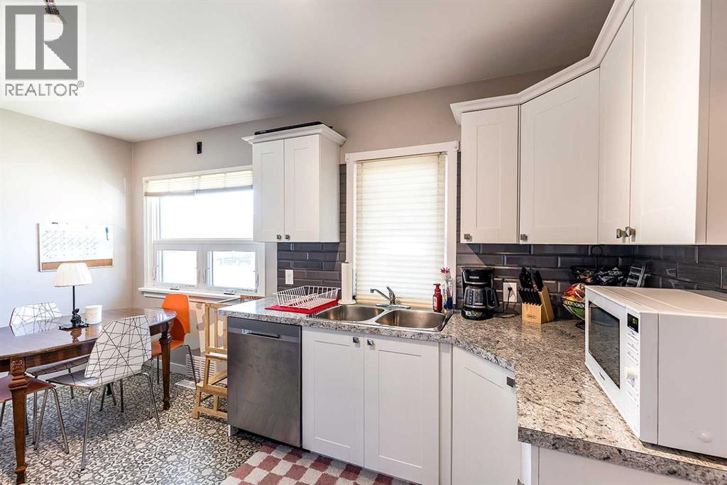 538 6 Street SW - 10
