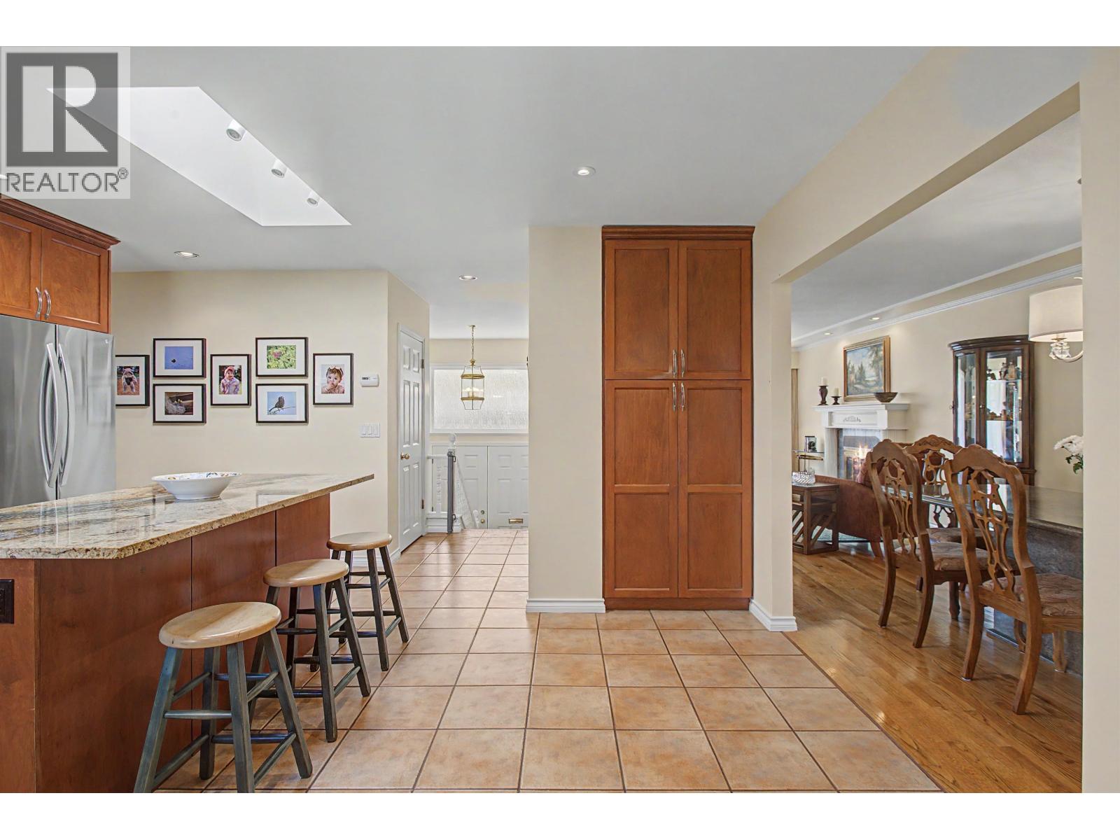 6541 GRANT STREET — photo 2
