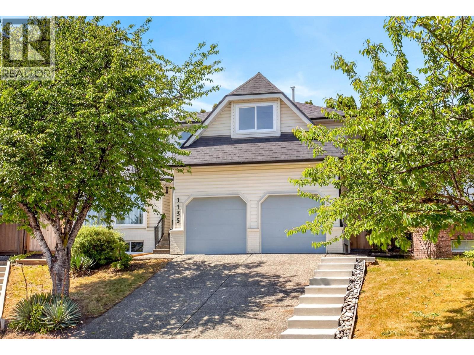 1135 SETTLERS COURT